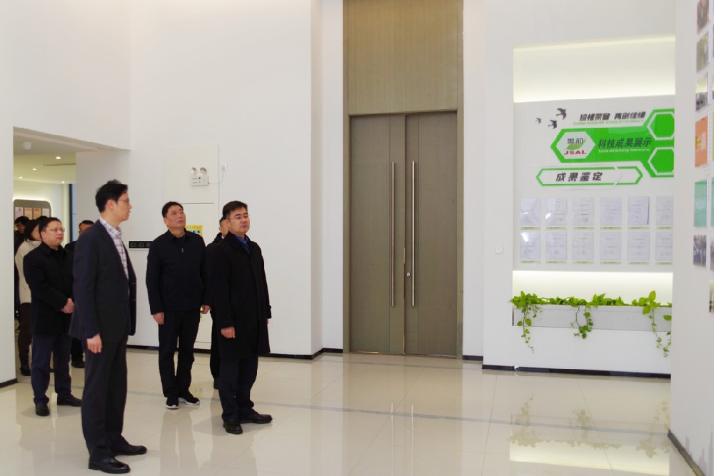 副市長(cháng)夏思軍蒞臨工程中心參觀(guān)調研人才工作